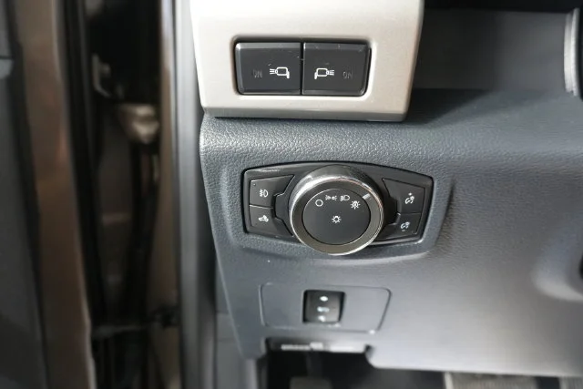 Certified Used 2022 Stone Gray Metallic Ford Lariat image 21