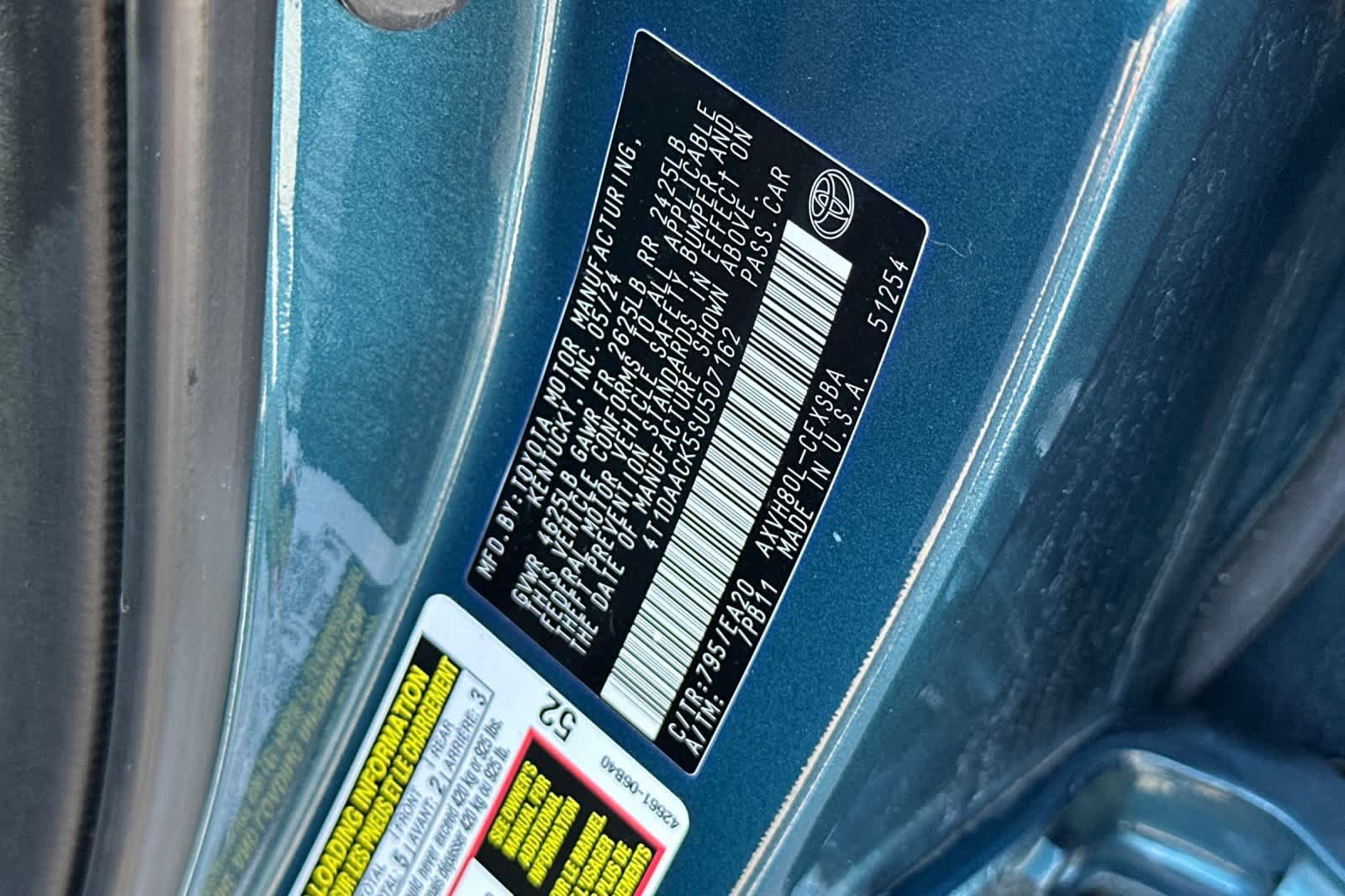 Used 2025 Ocean Gem Toyota SE image 26