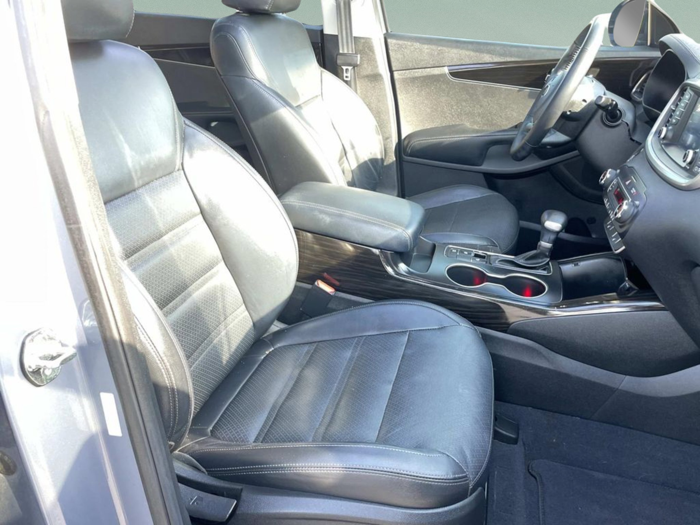 Used 2020 Silver Kia EX image 18