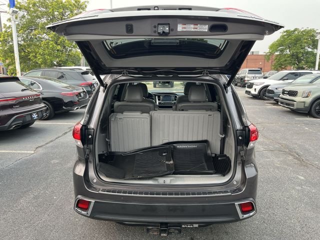 Used 2017 Gray Toyota Limited image 23
