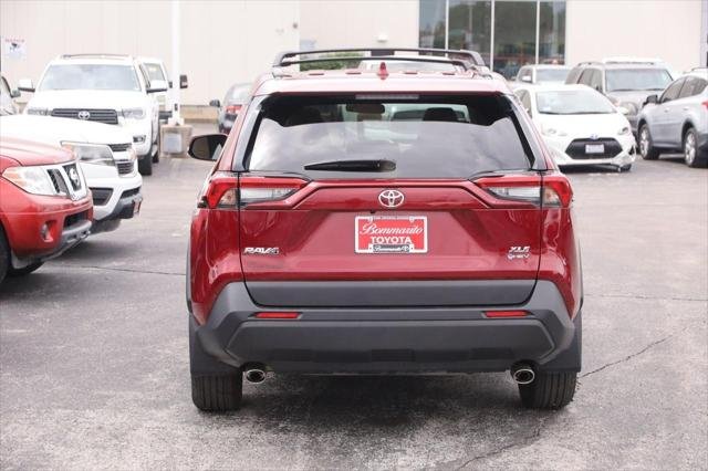 Certified Used 2025 RUBY FLARE PEARL* Toyota  image 6