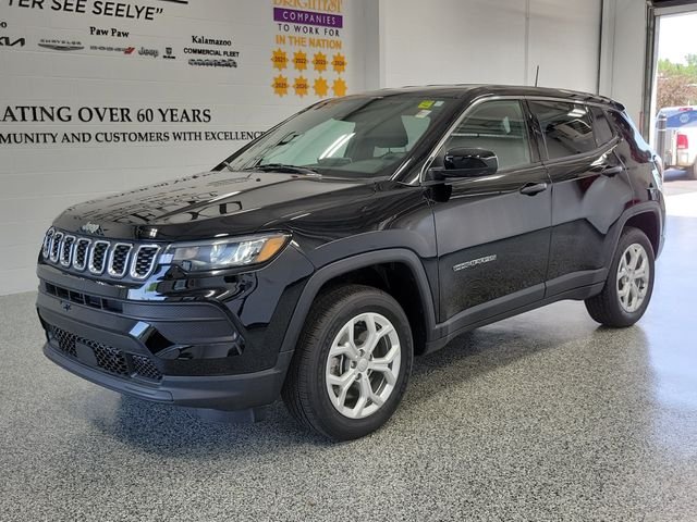 Used 2024 Black Jeep Sport image 4
