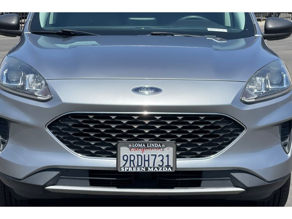 Used 2022 ICONIC SILVER Ford SE image 43