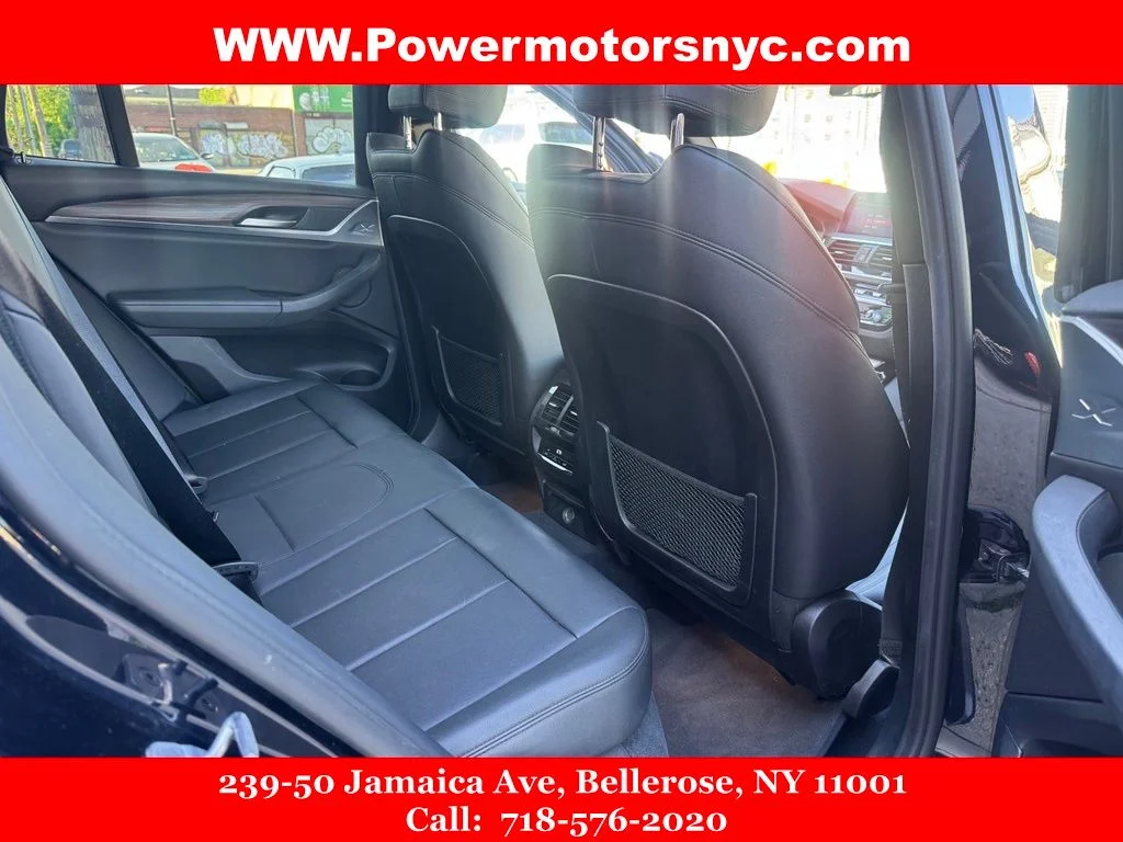Used 2019 Black BMW xDrive30i image 25