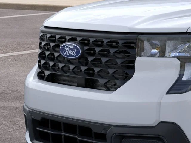 New 2026 Oxford White Ford XLT image 18