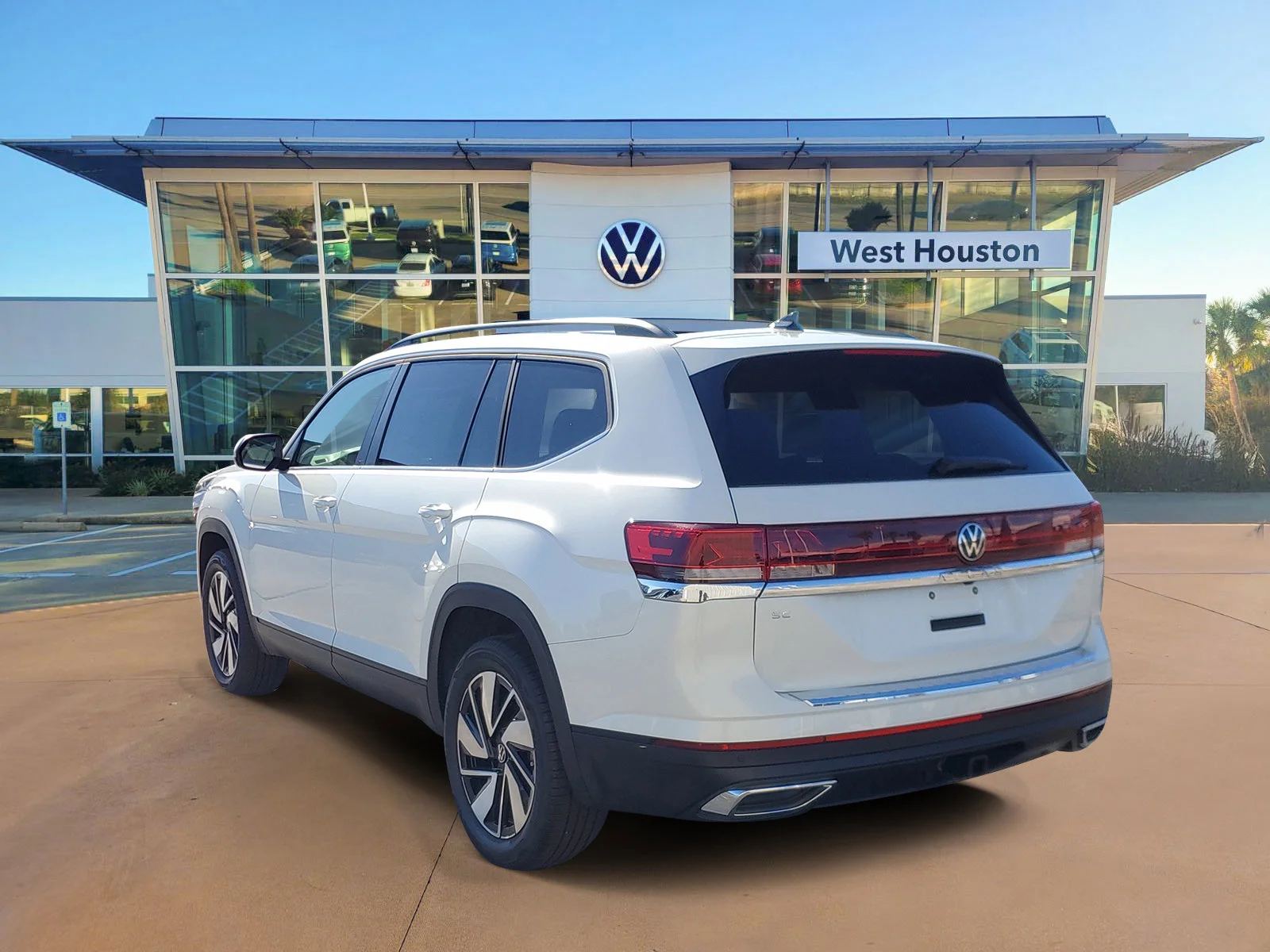 New 2026 White Volkswagen 2.0T SE w/Technology image 4