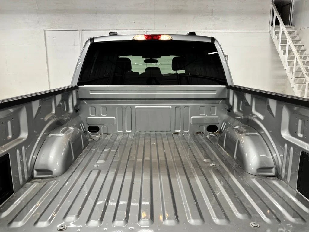 Used 2024 Silver Ford XLT image 24