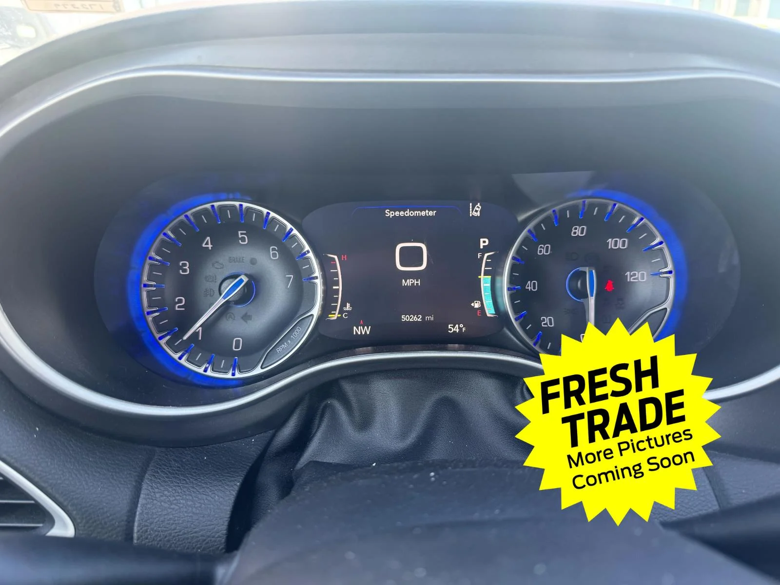 Used 2024 Silver Mist Clearcoat Chrysler Touring L image 10