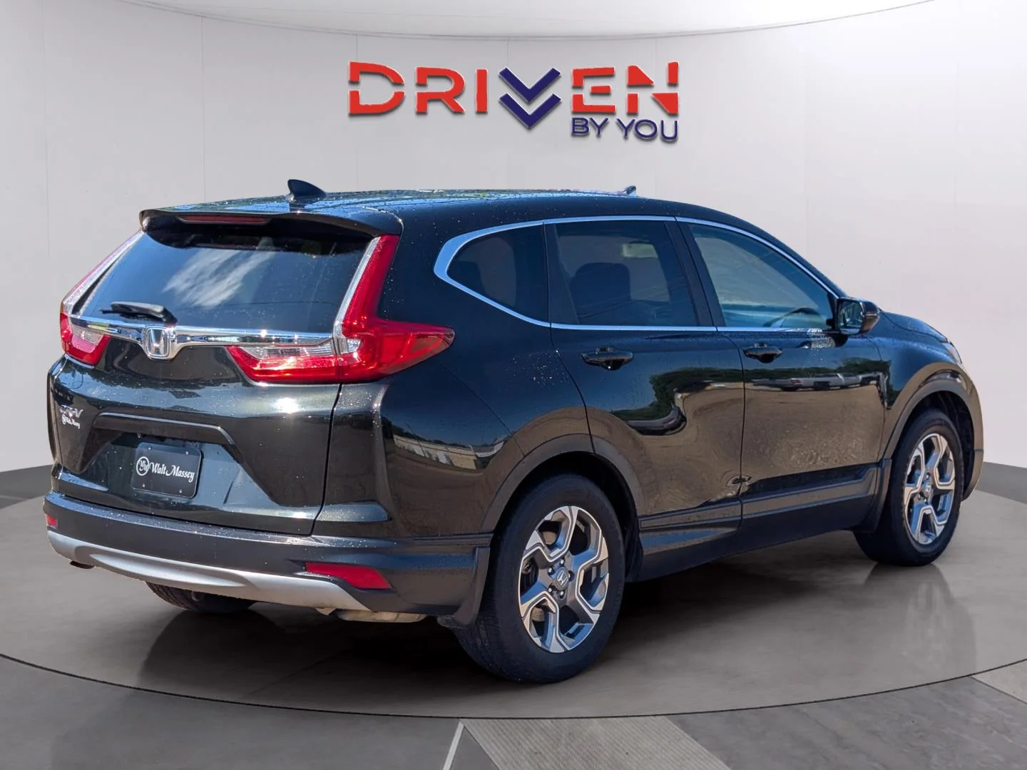Used 2018 Dark Olive Metallic Honda EX image 4