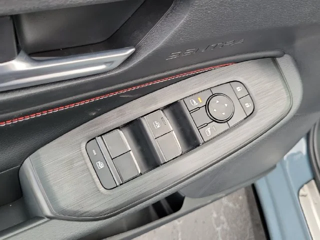 New 2027 Atlantic Gray Metallic Nissan SR image 15