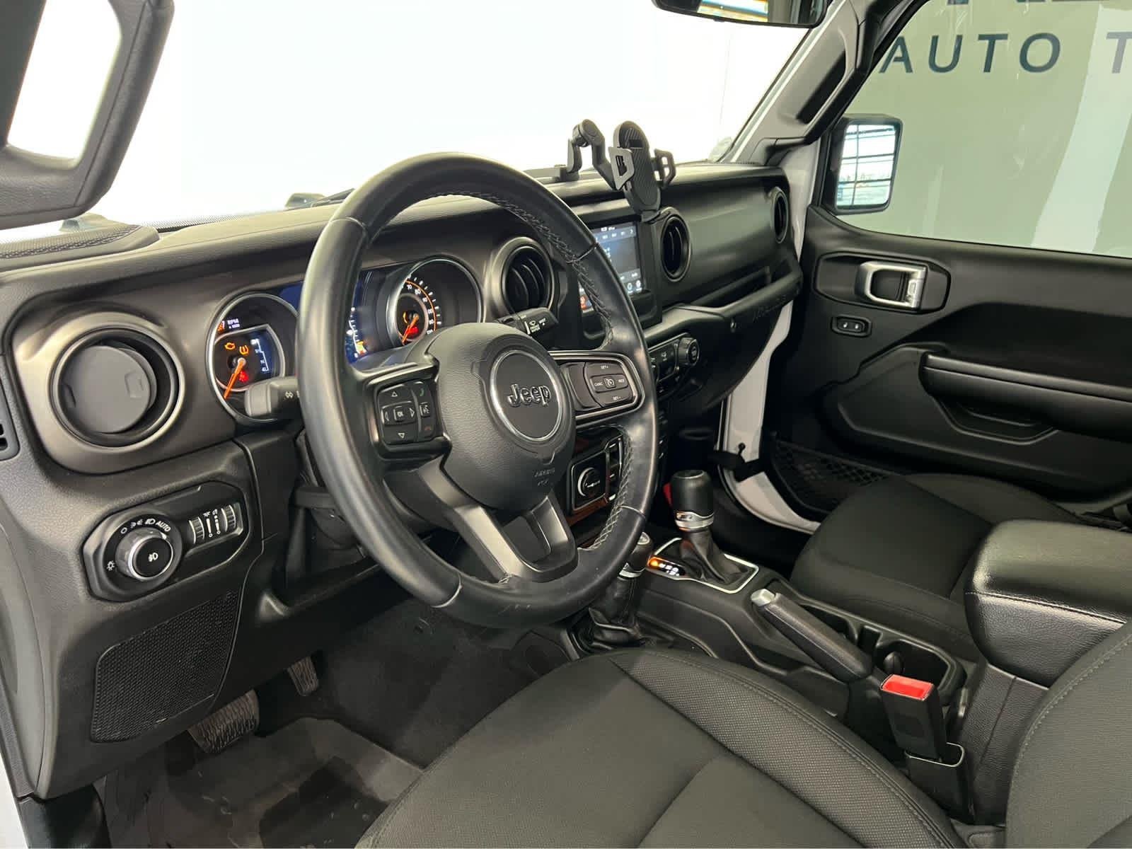 2021 Jeep Wrangler Unlimited Willys - Photo 12