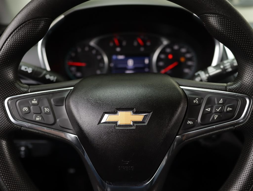 Used 2019 MOSAIC BLACK METALLIC Chevrolet LT image 10