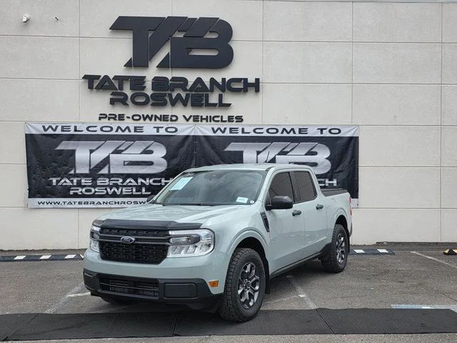 Used 2023 Green Ford XLT image 2