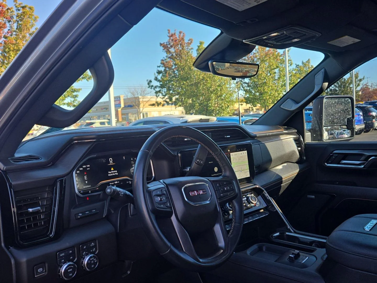 Used 2024 Sterling Metallic GMC AT4 image 5