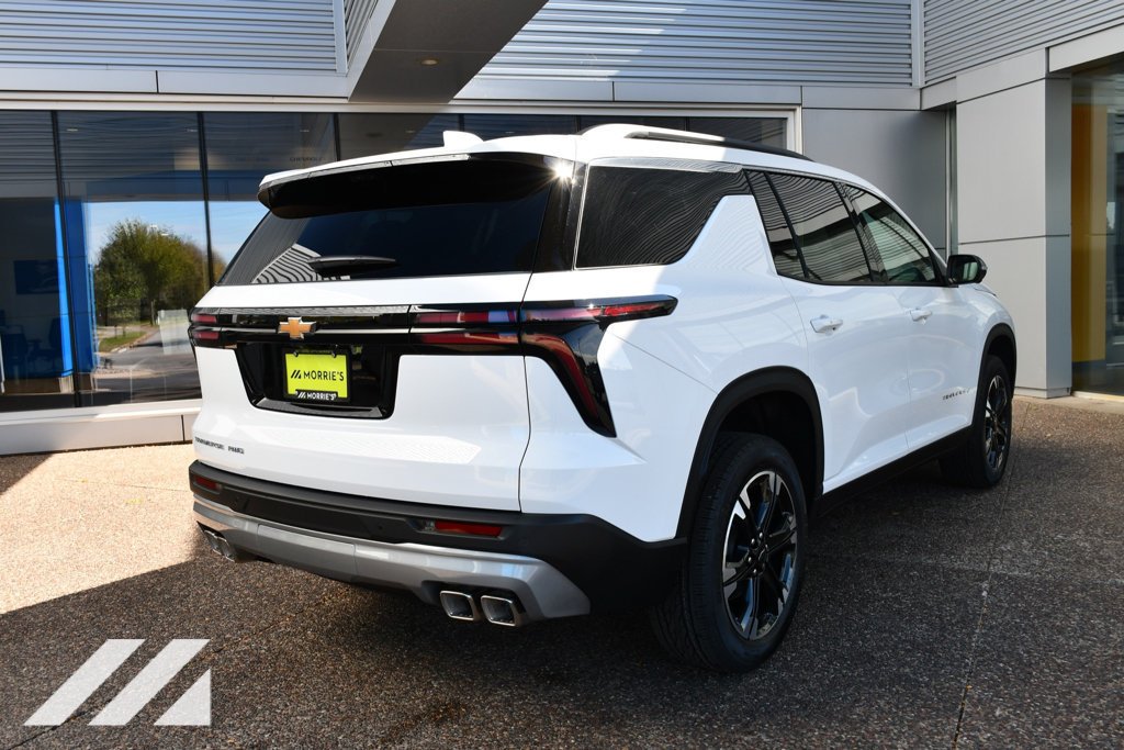 2027 Chevrolet Traverse LT - Photo 7