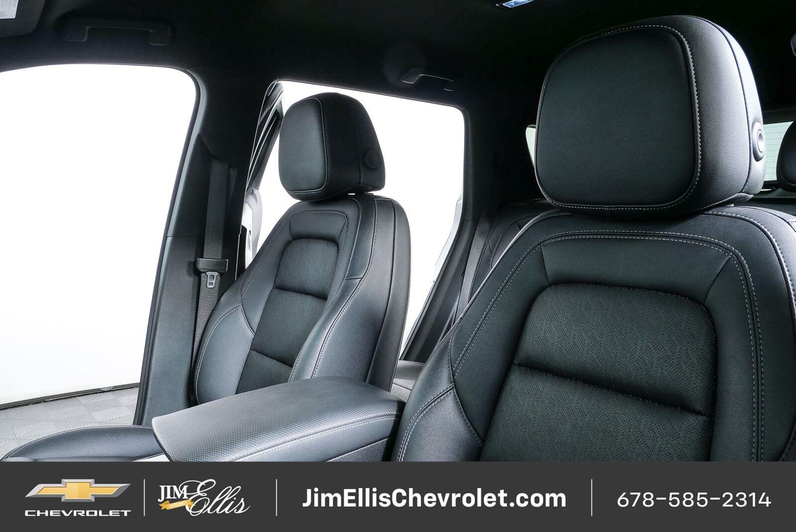 Certified Used 2025 Sterling Gray Metallic Chevrolet LT image 6