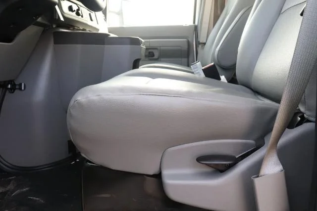 New 2027 Oxford White Ford E-450 DRW image 59