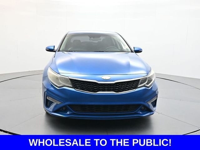Used 2019 Black Kia S image 2