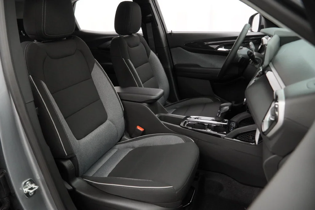 New 2026 Sterling Gray Metallic Chevrolet LT image 36