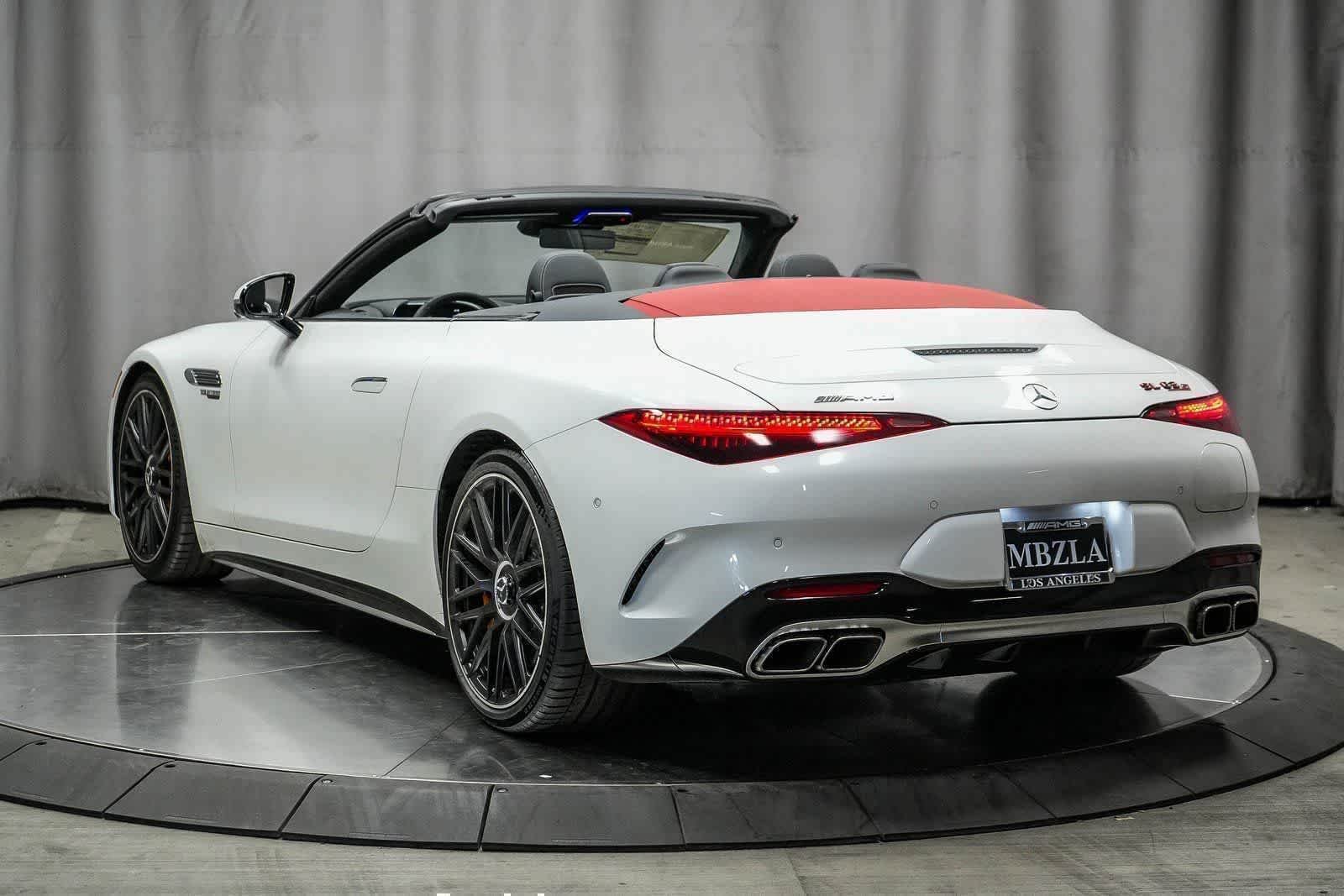 New 2025 MANUFAKTUR Moonlight White Metallic Mercedes-Benz AMG® SL 63 S E Performance Roadster image 56