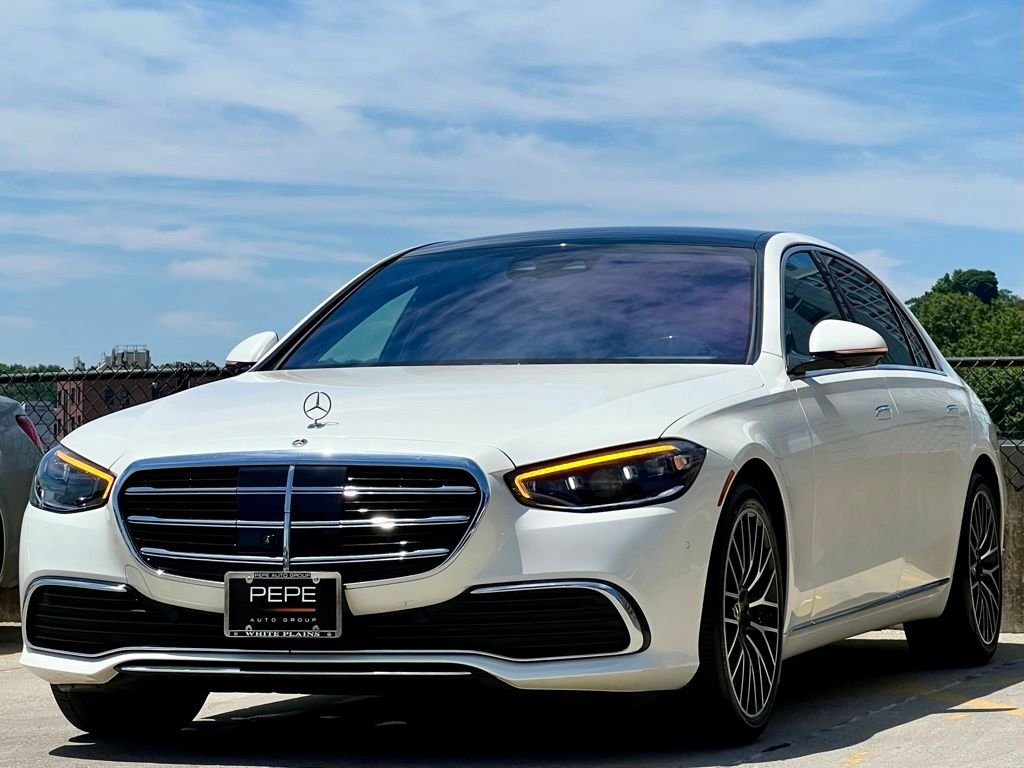 Certified Used 2022  Mercedes-Benz S 500 image 3