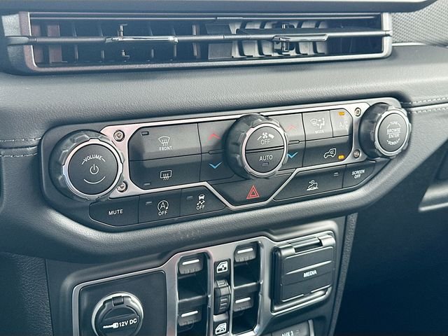 2025 Jeep Gladiator Rubicon - Photo 10