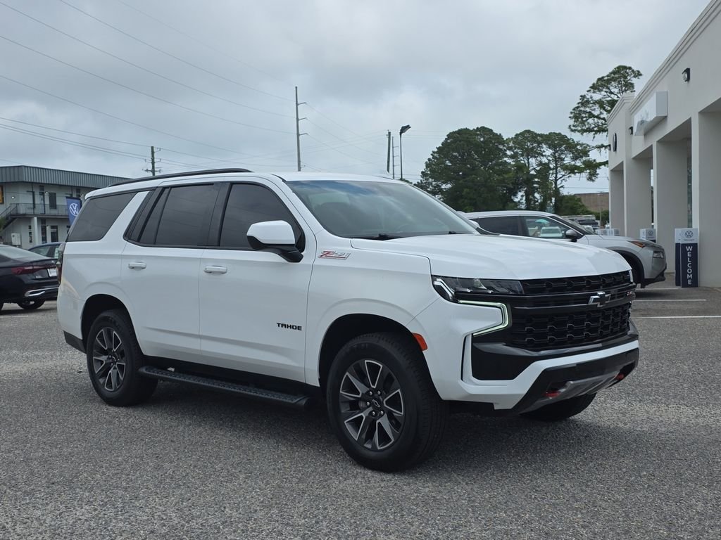 Used 2023 White Chevrolet Z71 image 8