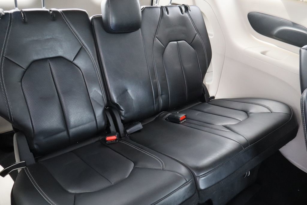 2023 Chrysler Pacifica Touring L - Photo 26