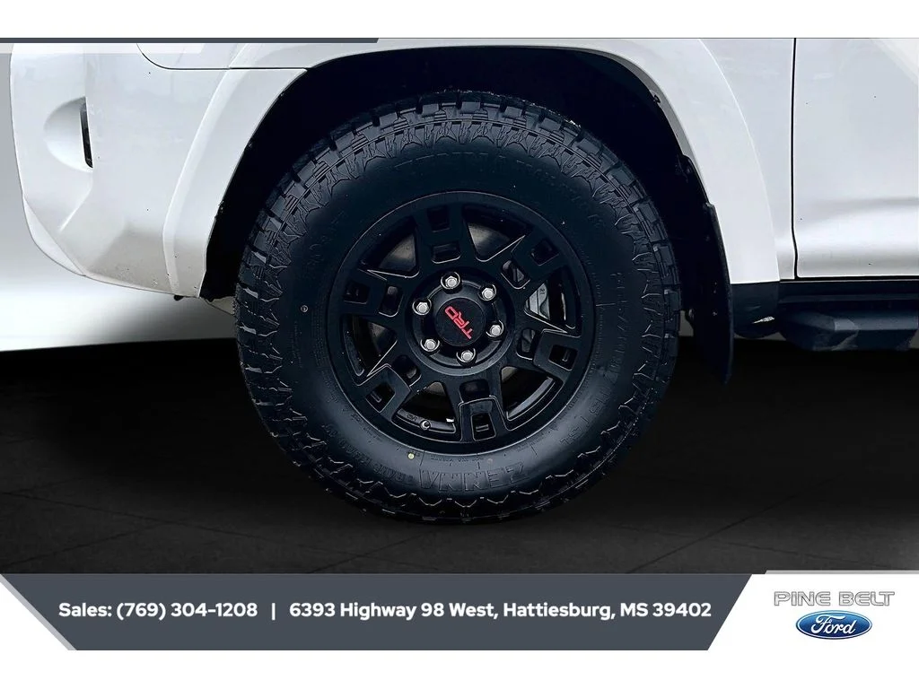 2020 Toyota 4Runner SR5 Premium - Photo 7