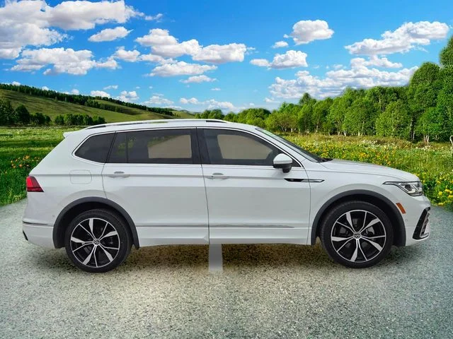 Certified Used 2022 White Volkswagen 2.0T SEL R-Line image 7