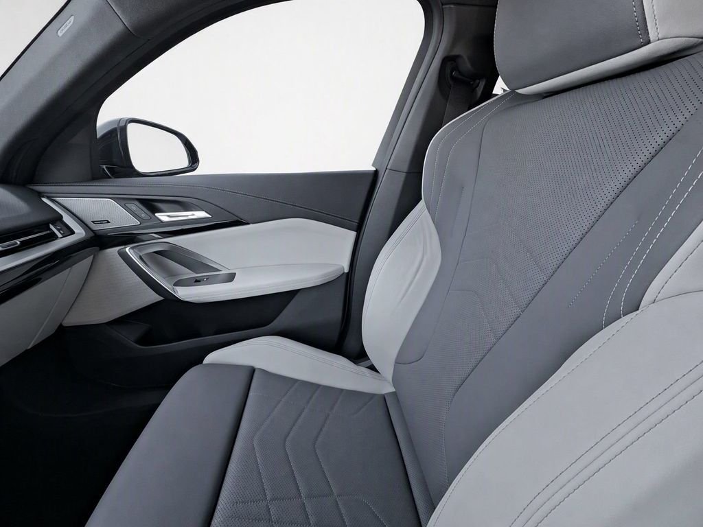 New 2026 Brooklyn Grey Metallic BMW xDrive28i image 29