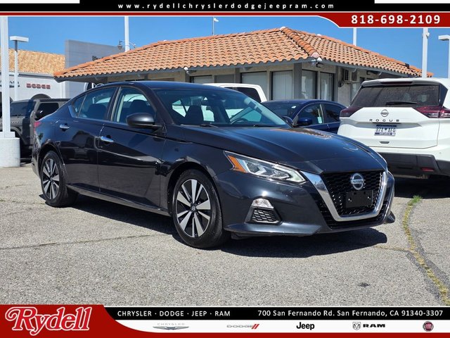 2021 Nissan Altima 2.5 SV