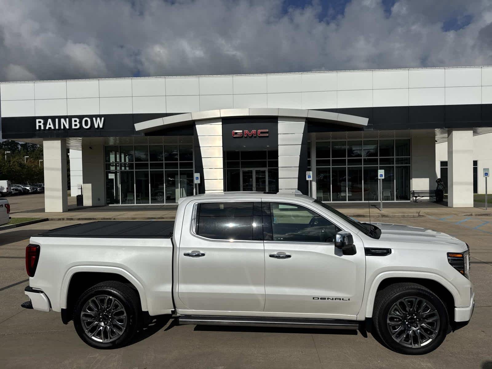2024 GMC Sierra 1500 Denali Ultimate