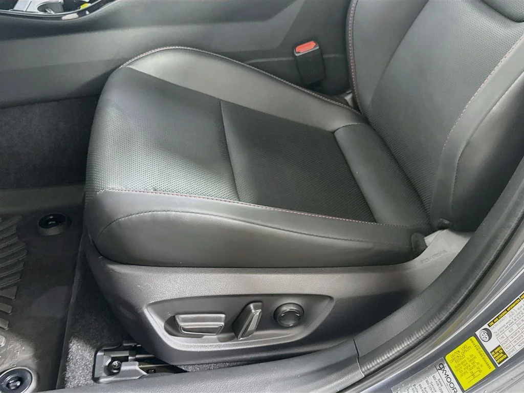 2026 Toyota Prius Plug-in Hybrid XSE Premium - Photo 18