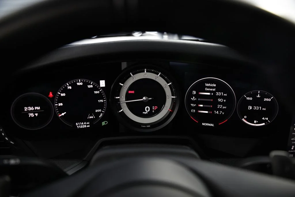 Used 2020  Porsche Carrera S image 33