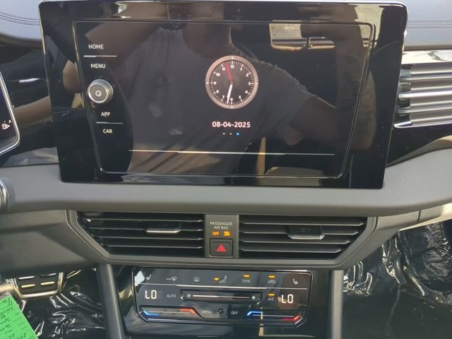 2025 Volkswagen Jetta Sport - Photo 20