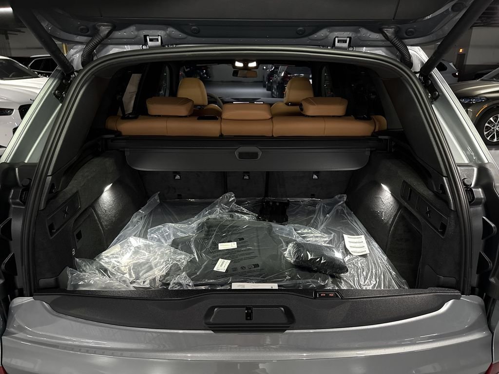 New 2026 Gray Metallic BMW xDrive50e image 24