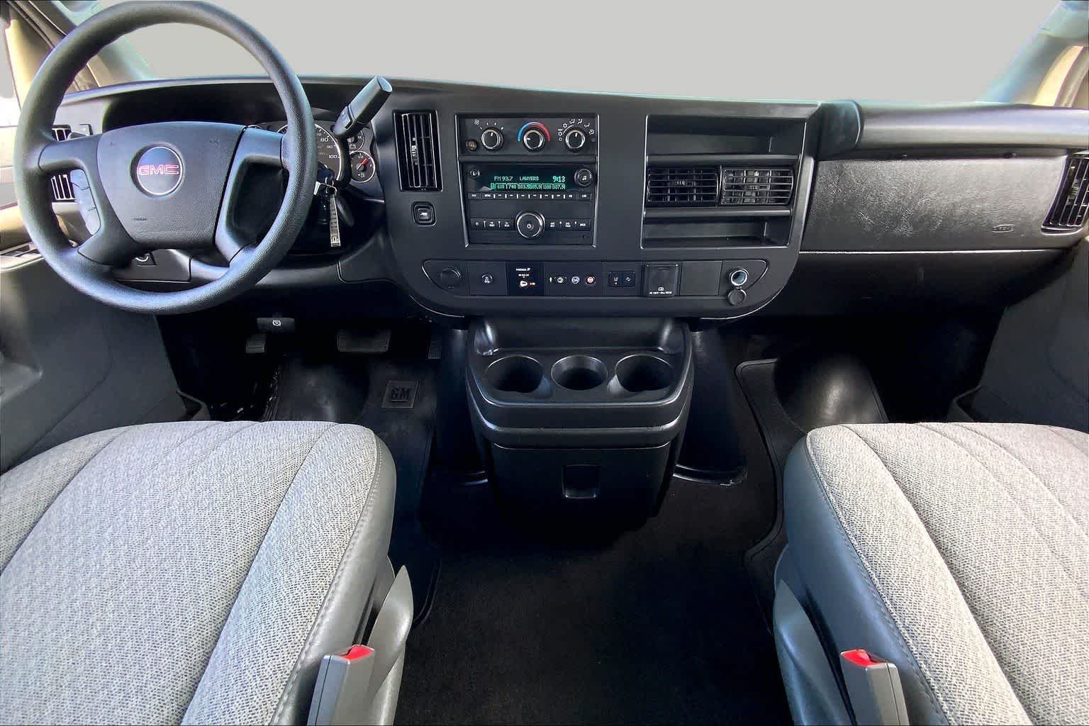 Used 2025 Summit White GMC LT image 15