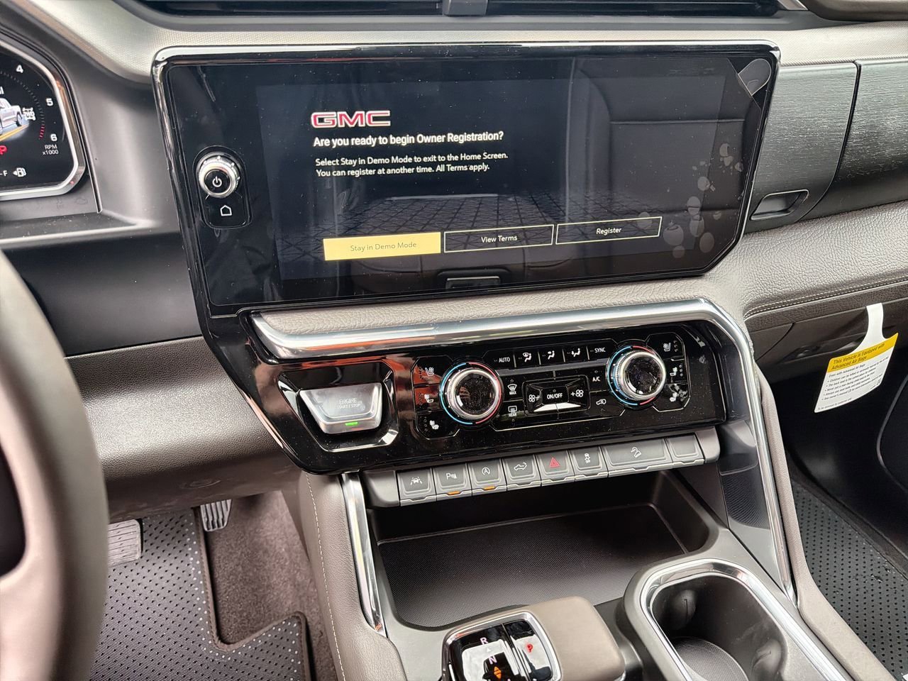 2026 GMC Sierra 1500 Denali - Photo 13
