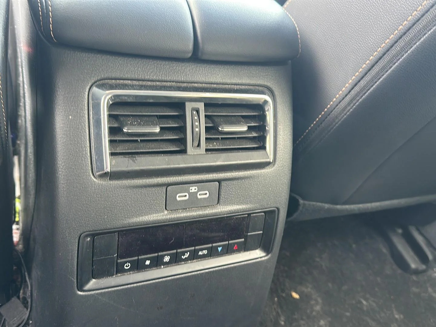 Certified Used 2024 Jet Black Mica Mazda Premium image 9