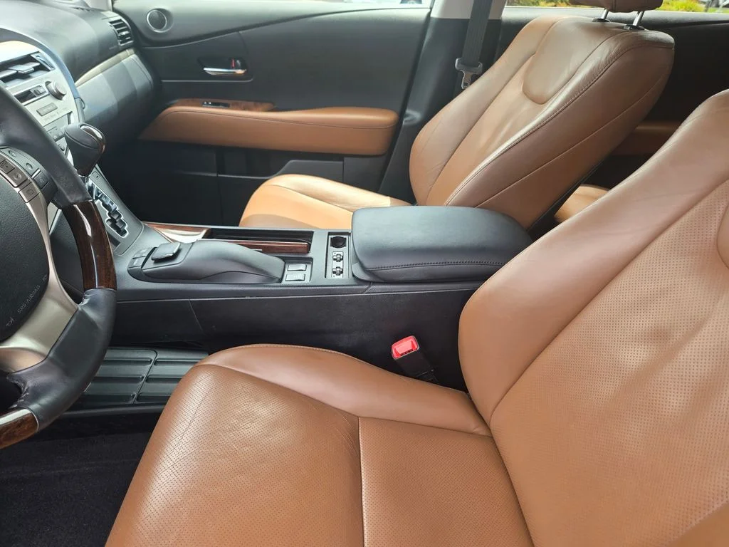 Used 2013 Cashmere Metallic Lexus 350 image 12