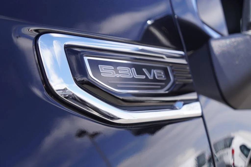 Used 2024 Onyx Black GMC Denali image 6