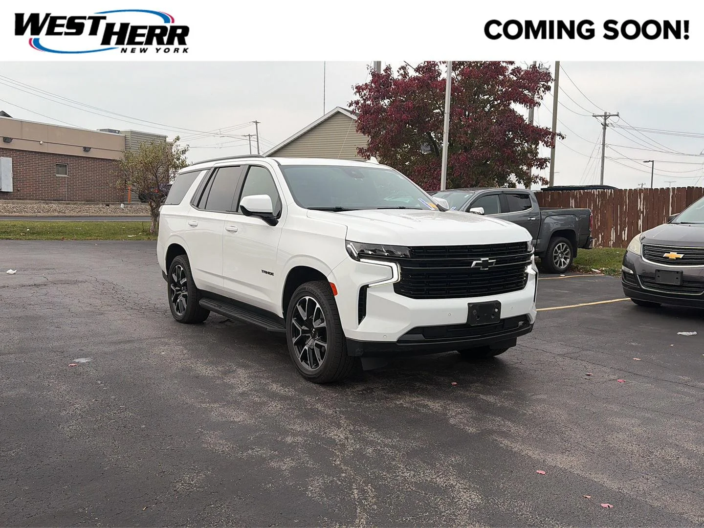 Used 2023 Wh Chevrolet  image 1