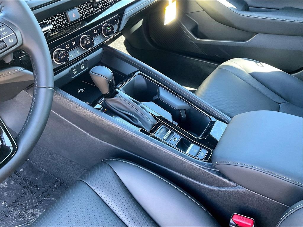 New 2026 Urban Gray Pearl Honda Sport-L image 14