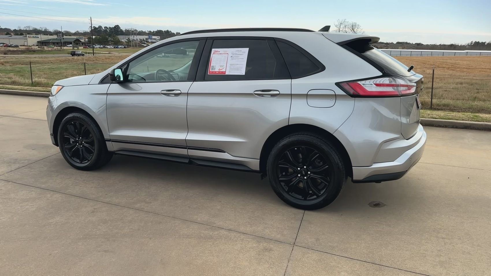 Used 2024 Silver Metallic Ford SE image 7