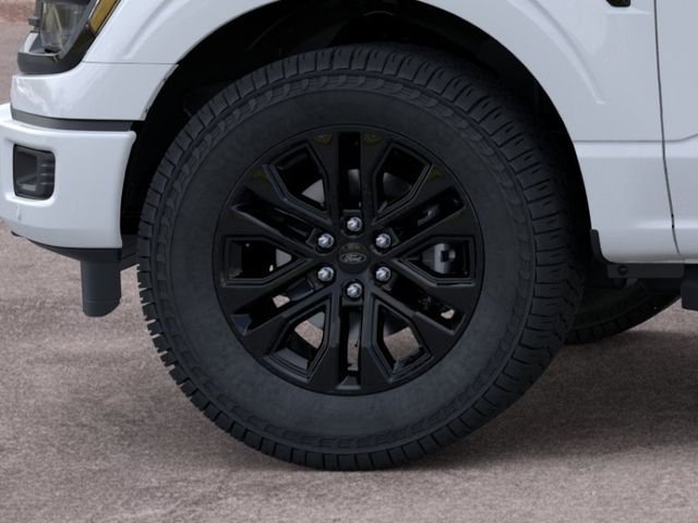 New 2026 Oxford White Ford XLT image 19