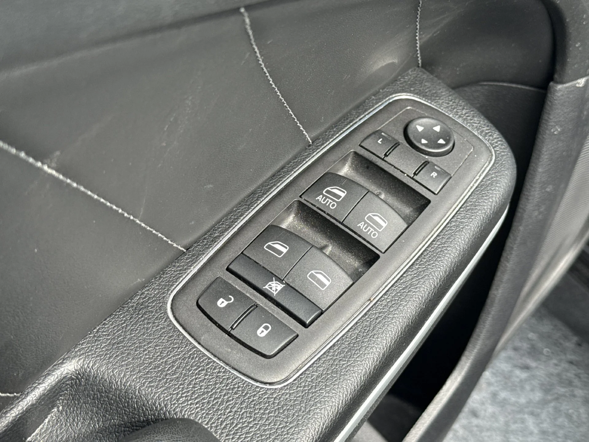Used 2023 Pitch Black Clearcoat Dodge R T Scat Pack image 15