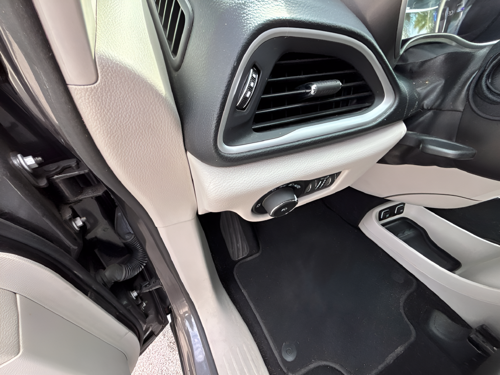 Used 2021 Gray Chrysler Touring L image 26
