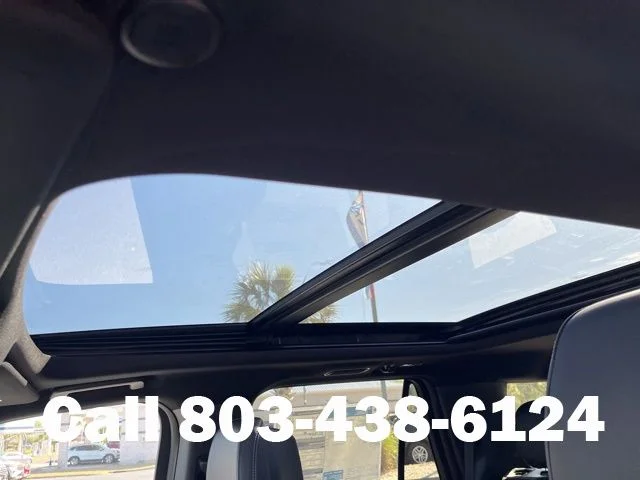 New 2026 Star White Metallic Tri-Coat Ford Platinum® image 11