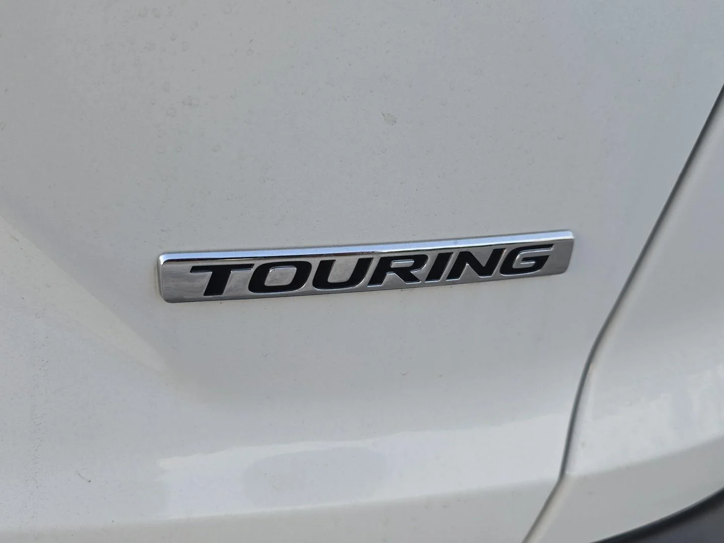 Used 2021 Platinum White Pearl Honda Touring image 5